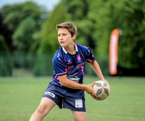 Entraînement de rugby pour Ados/Enfants en Angleterre - Worth Exsportise