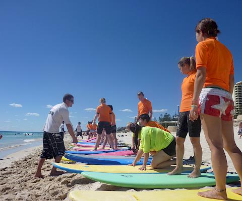 Cours de surf à Perth école d'anglais Lexis