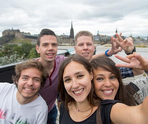 Progresser en anglais à Edimbourg en Ecosse - Kaplan International