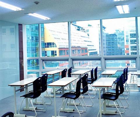 Salle de classe école de coréen Séoul Lexis